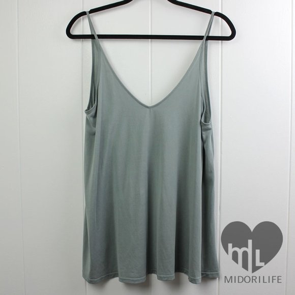 SILENCE + NOISE Corinne Tank Top - Picture 2 of 5